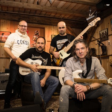 tobacco road blues band Tobacco Road Blues Band